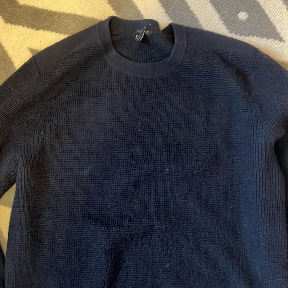 Theory mens navy sweater Large